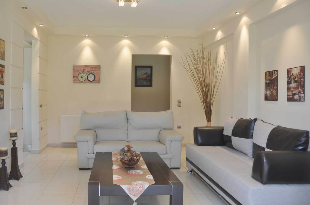 Beautiful House With Garden In Rhodes Villa เอียลิซอส ภายนอก รูปภาพ